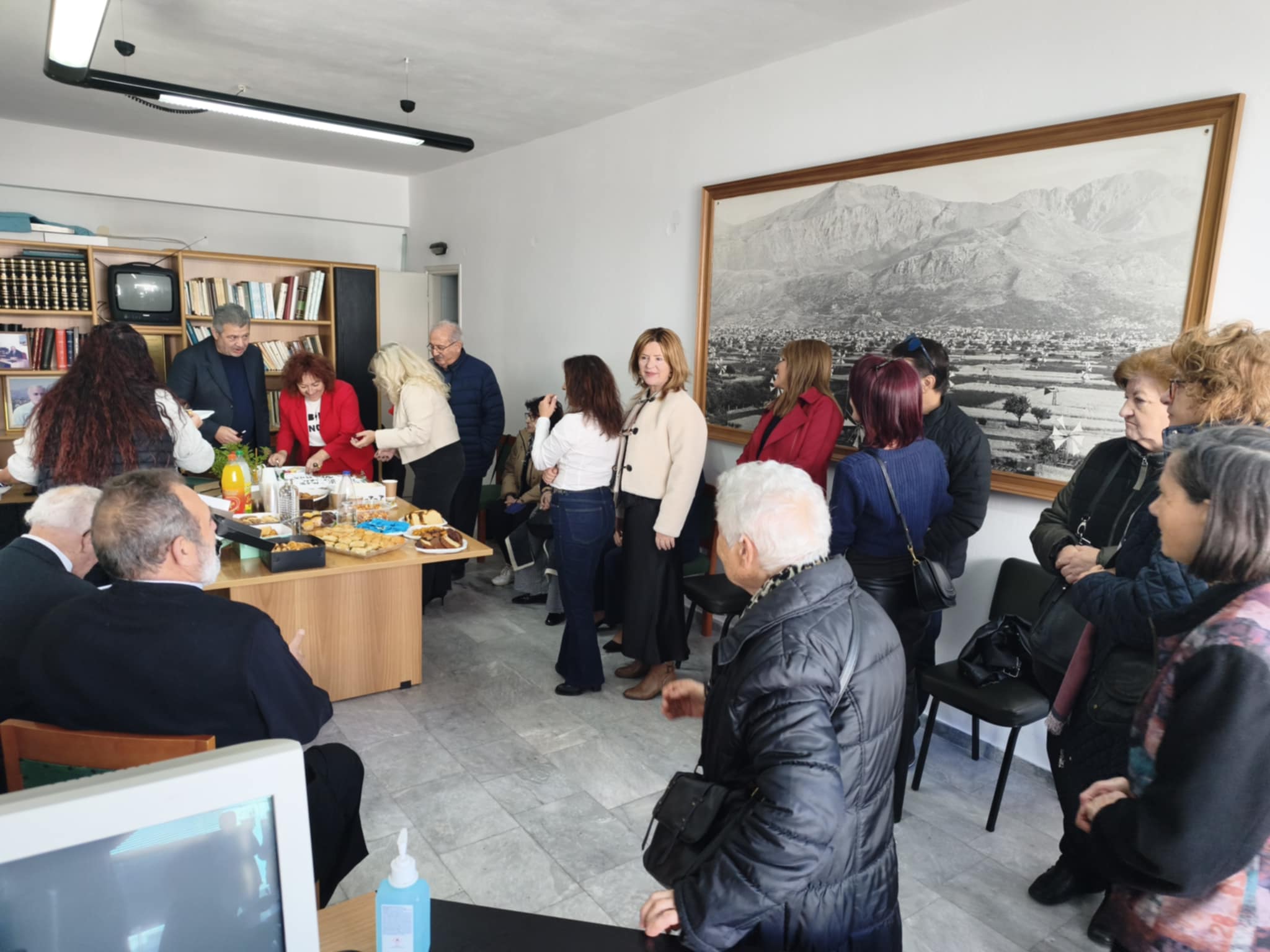 κοπή της πρωτοχρονιάτικης πίτας του Συνδέσμου Λασιθιωτών Ηρακλείου «ΤΟ ΟΡΟΠΕΔΙΟ»