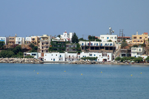 Μακρύ Γιαλός, λιμανάκι