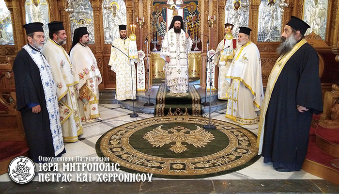 Η Παναγία δέεται και πρεσβεύει μετά παρρησίας για όλους εμάς που θελήσαμε να τιμήσουμε την αθάνατο Κοίμηση Της