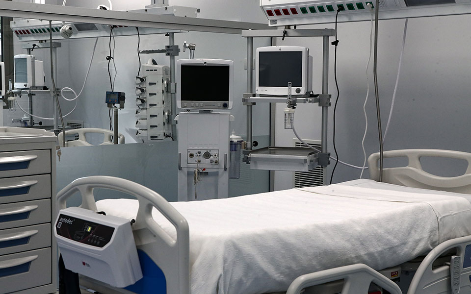 Διασωληνώθηκε και διακομίστηκε στο ΠΑΓΝΗ η 20χρονη