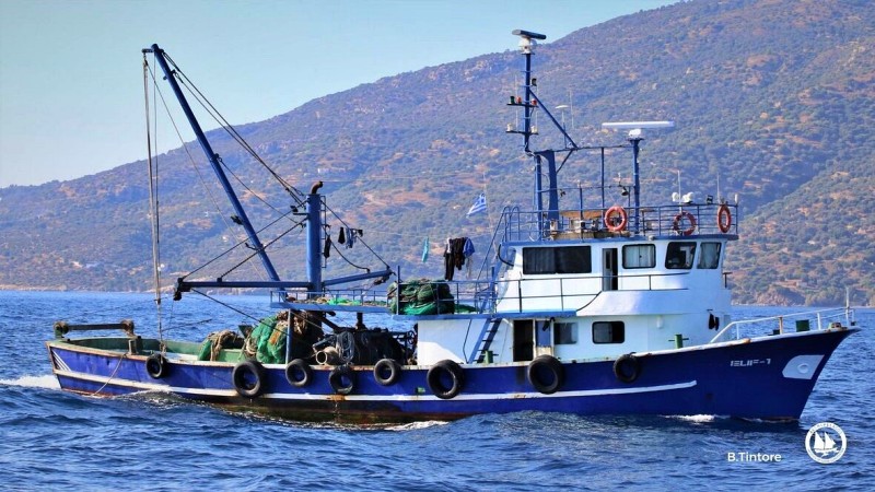 Νέα δεδομένα αποκαλύπτουν αλιεία με μηχανότρατα σε προστατευόμενες περιοχές