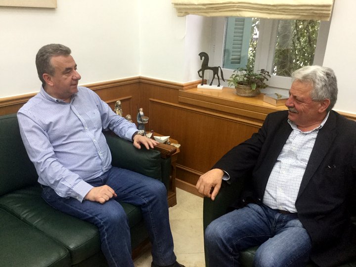 ο Γιώργος Μηλιαράς στο συνδυασμό του Σταύρου Αρναουτάκη