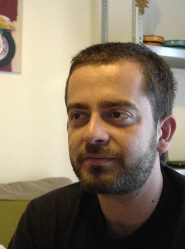 Μανώλης Μούστος