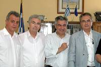 Στρατάκης με μέλη της αποστολής