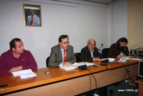 το προεδρείο του νομαρχιακού συμβουλίου Λασιθίου