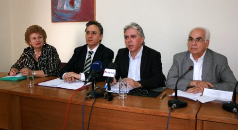 από τη συνέντευξη και απο αριστερά, Μπρεδάκη, Αναστασάκης, Αεράκης, Σκουλάς