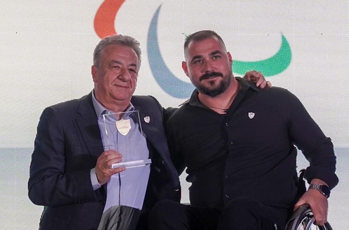Η Ελληνική Παραολυμπιακή Επιτροπή τίμησε τον Περιφερειάρχη Κρήτης Σταύρο Αρναουτάκη