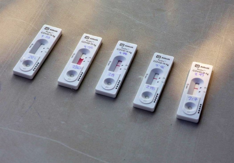 για την ενέργεια διάθεσης rapid test από τα φαρμακεία