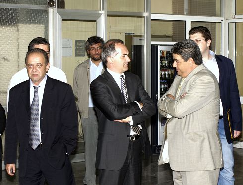 από την υποδοχή στο Θεραπευτήριο, Πεπόνης, Σαλμάς, Γαλανάκης