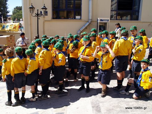 λυκόπουλα στη λέσχη των προσκόπων