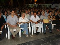 Η Νομάρχης με τους καλεσμένους