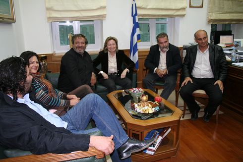 Η κ. Σχοιναράκη με τους προέδρους των ομοσπονδιών