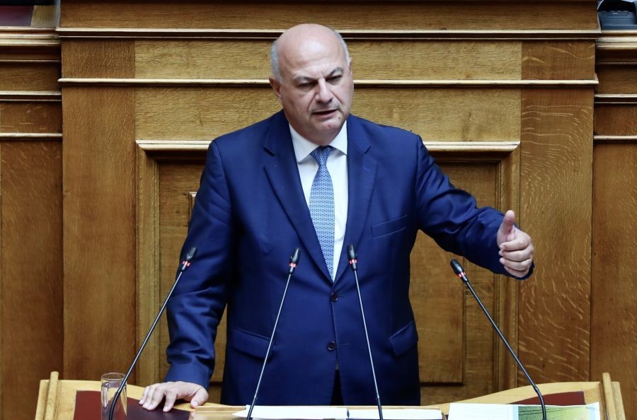 Τσιάρας στη Βουλή: Αυξάνεται το όριο ηλικίας του αποζημιωμένου από τον ΕΛΓΑ ζωικού κεφαλαίου