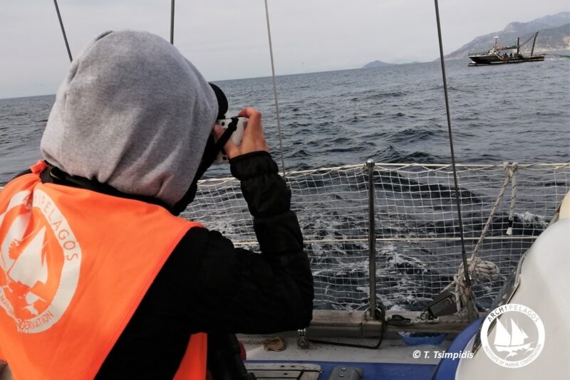Προκλητική & Καταστροφική Αλιεία από Τουρκικές Μηχανότρατες στα Ελληνικά Νερά