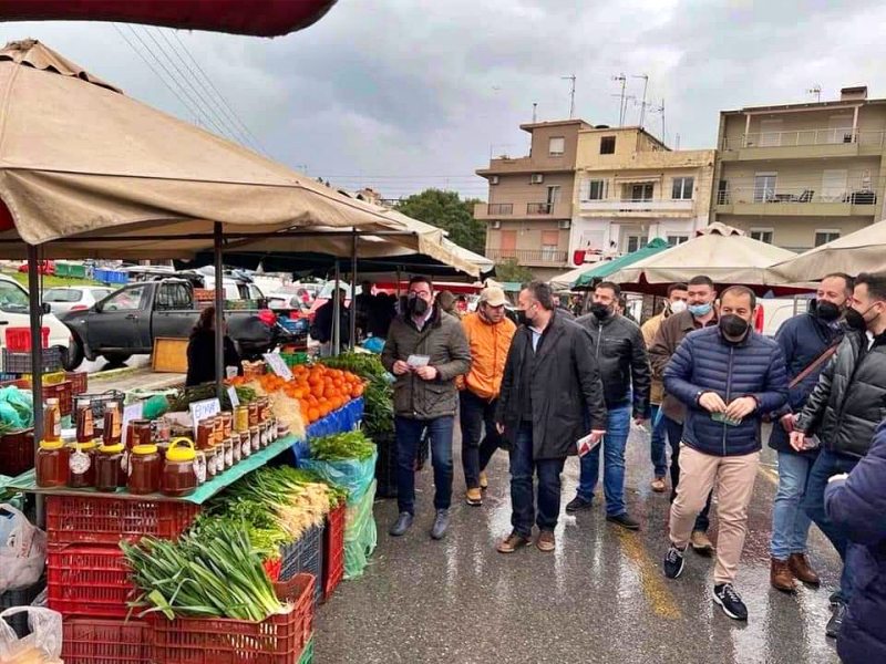 Δράση ενημέρωσης κατά της ακρίβειας από τη νομαρχιακή ΠΑΣΟΚ Ηρακλείου