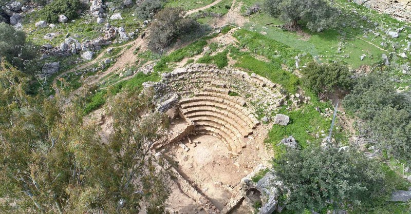 Δημόσιο κτήριο αποκαλύφθηκε κατά την αρχαιολογική έρευνα στη Λισό Χανίων