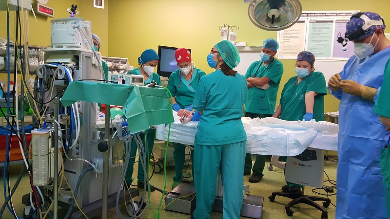 Μεγάλη κινητοποίηση για να σωθεί ένα μωρό 36 ημερών