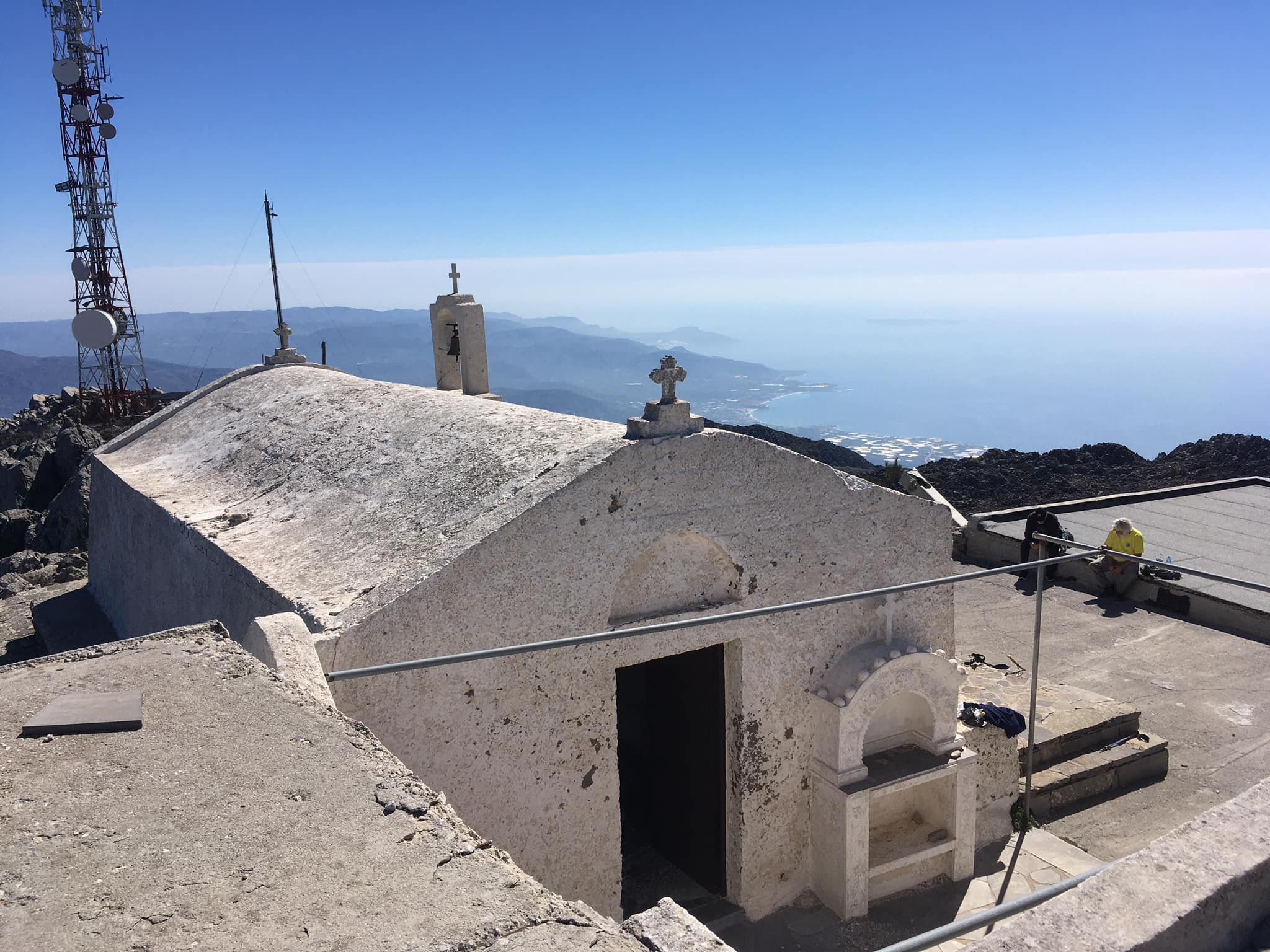 Ανάβαση στη κορυφή Εσταυρωμένος του Αφέντη Θρυπτής