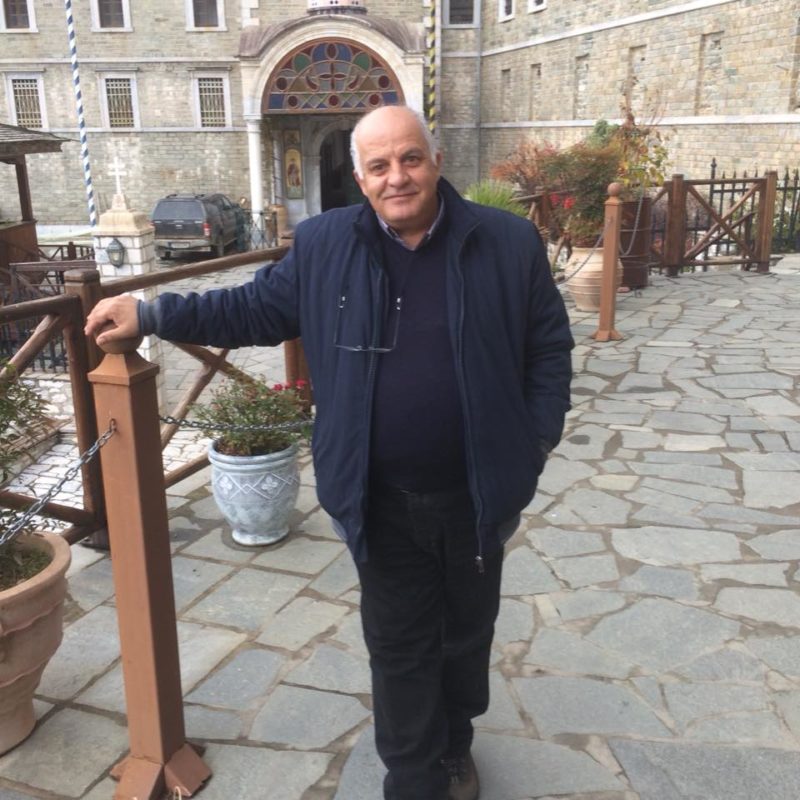 Μόνο όλοι μαζί θα υπερβούμε τις δυσκολίες των καιρών, Πασχάλιο μήνυμα Μανόλη Κλώντζα