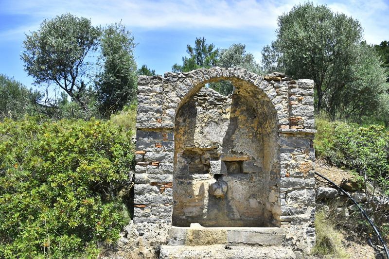 "Είπα σου": Μελί Καραμπούρνων Ερυθραίας Μικράς Ασίας