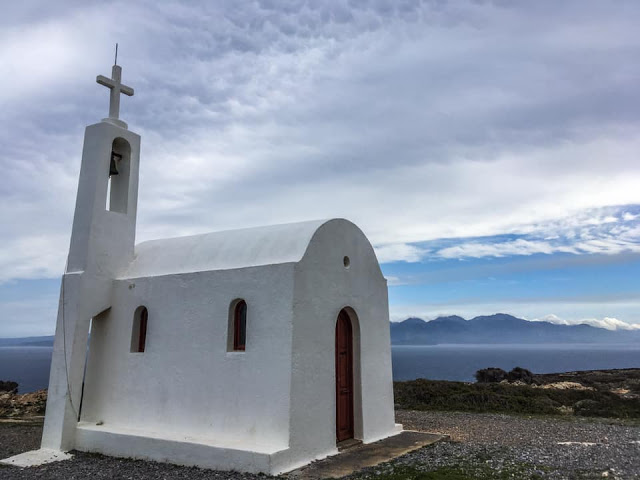 πεζοπορία στο ακρωτήρι του 'Αφορεσμένου'
