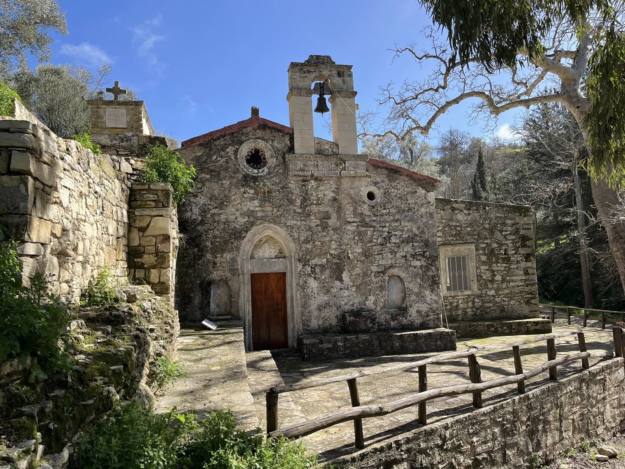 Ρουφάς, Απόλυχνος, Φαρί, Άγιος Χαράλαμπος, Μορόνι