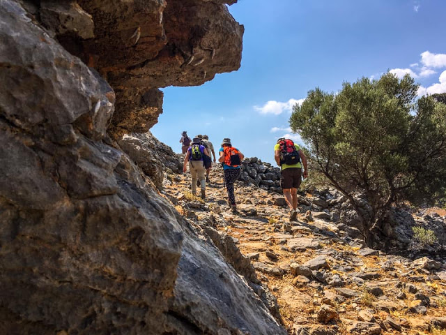 Πεζοπορία στο φαράγγι της Κριτσάς