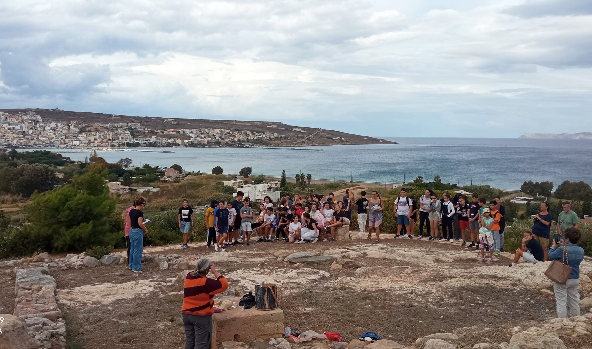 Εσείς τι ξέρετε για τον Πετρά; Επίσκεψη του 1ου Γυμνασίου Σητείας στον Αρχαιολογικό χώρο;