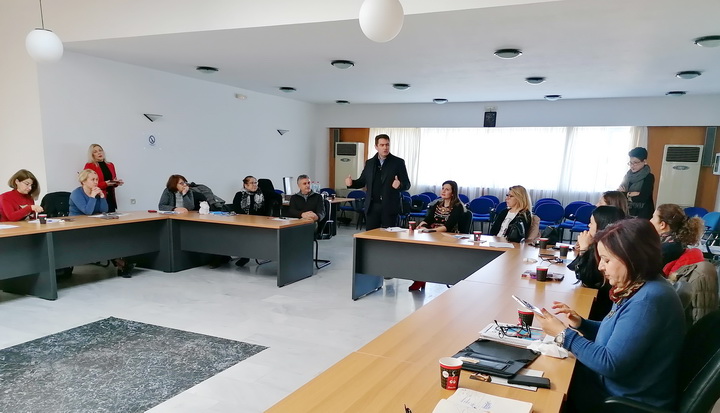 έναρξη σεμιναρίου - εργαστηρίου για τη στήριξη της γυναικείας χειροτεχνίας
