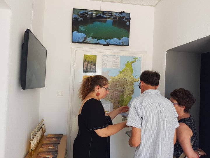 Περιήγηση στα   Μουσεία της Ζάκρου