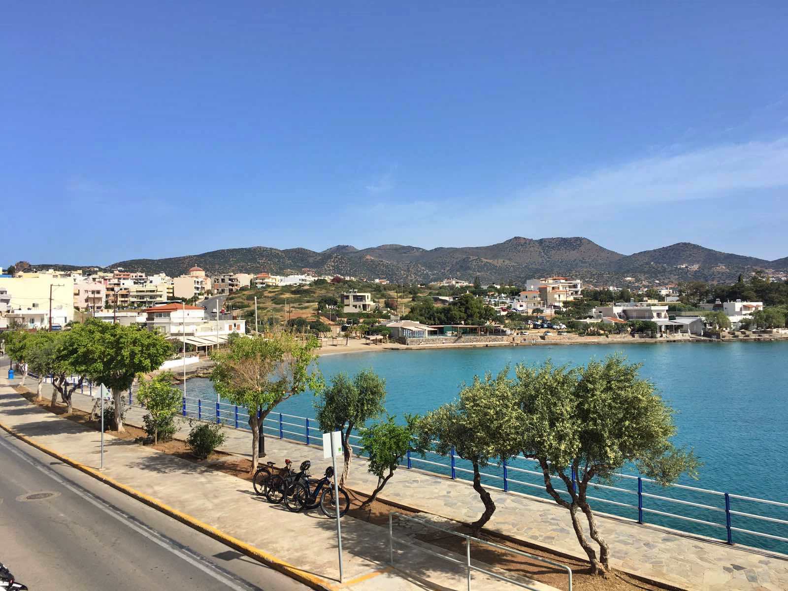 Διακοπή ρεύματος, Αμμούδι έως Χαβάνια