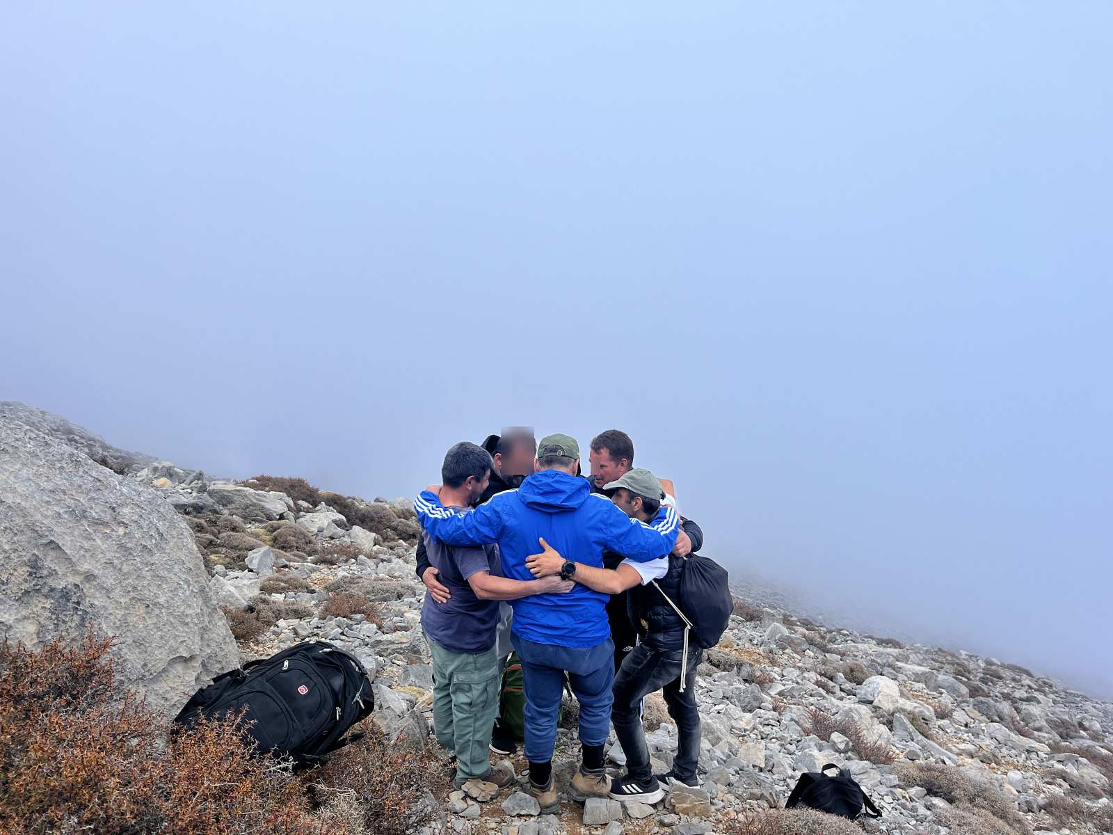 Ανάβαση στην κορυφή Λάζαρος από τα μέλη του Πολυδύναμου Κέντρου Αγίου Νικολάου του ΚΕΘΕΑ ΑΡΙΑΔΝΗ.