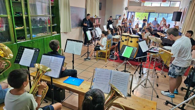 Η μπαντίνα της Φιλαρμονικής στο παιδικό φεστιβάλ