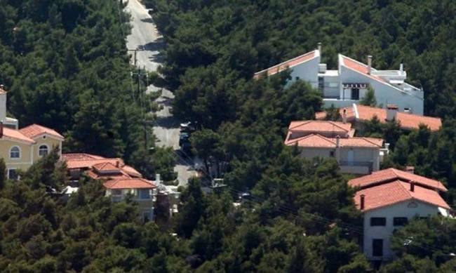 Υπερασπίζοντας συντεχνίες εις βάρος του συνόλου